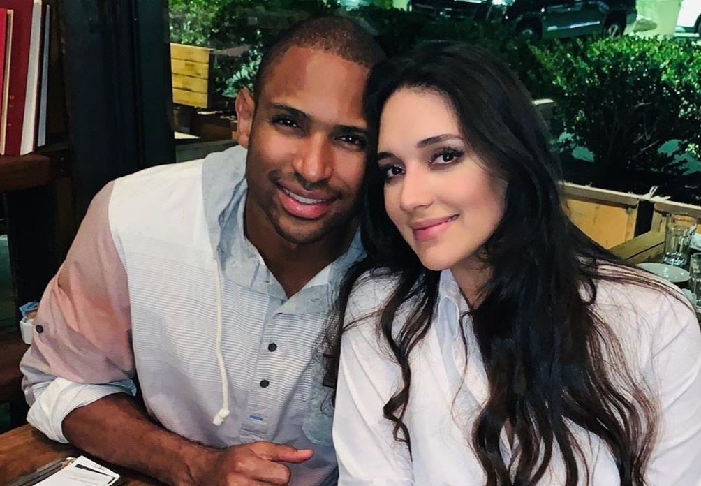 Hoa hau Hoan vu 2003 mang bau lan 4 hinh anh