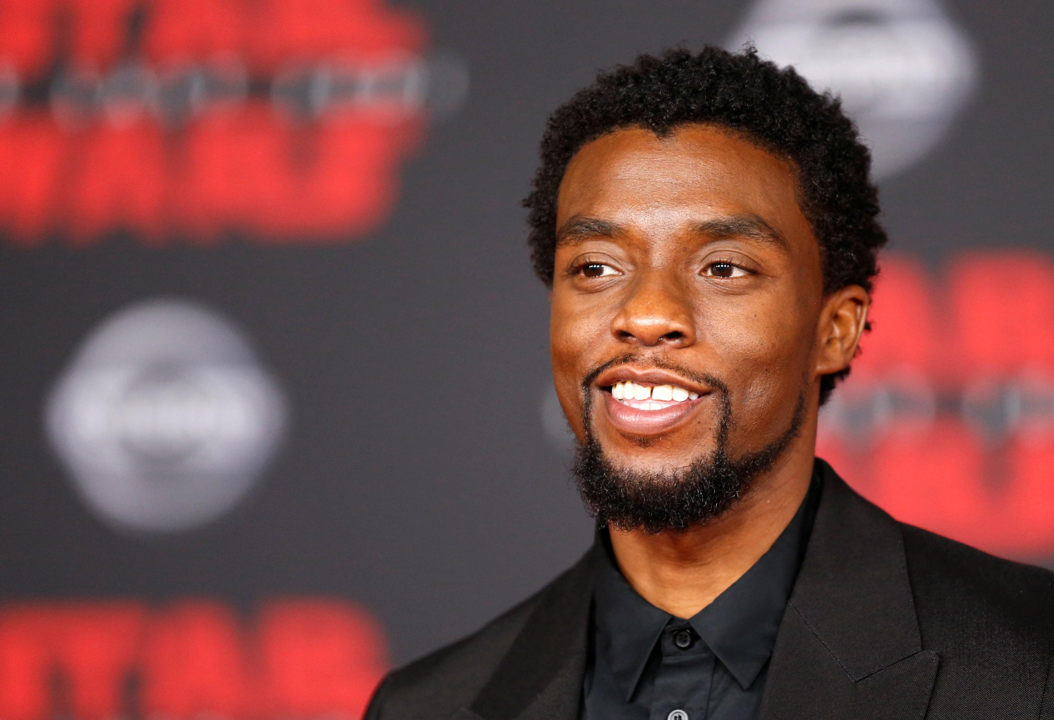 Chadwick Boseman qua doi anh 1