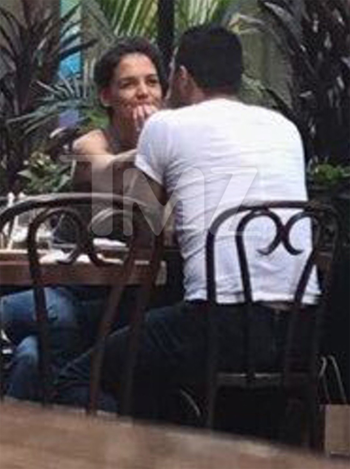 Katie Holmes hẹn hò ảnh 2 Katie Holmes hen ho anh 2