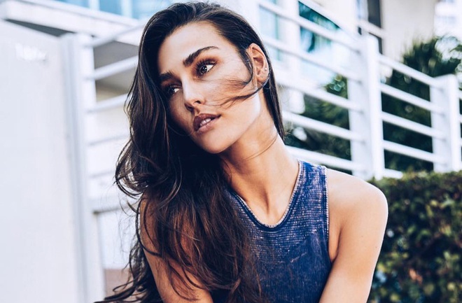 Nhung thi sinh gay chu y tai Hoa hau Trai Dat 2020 hinh anh