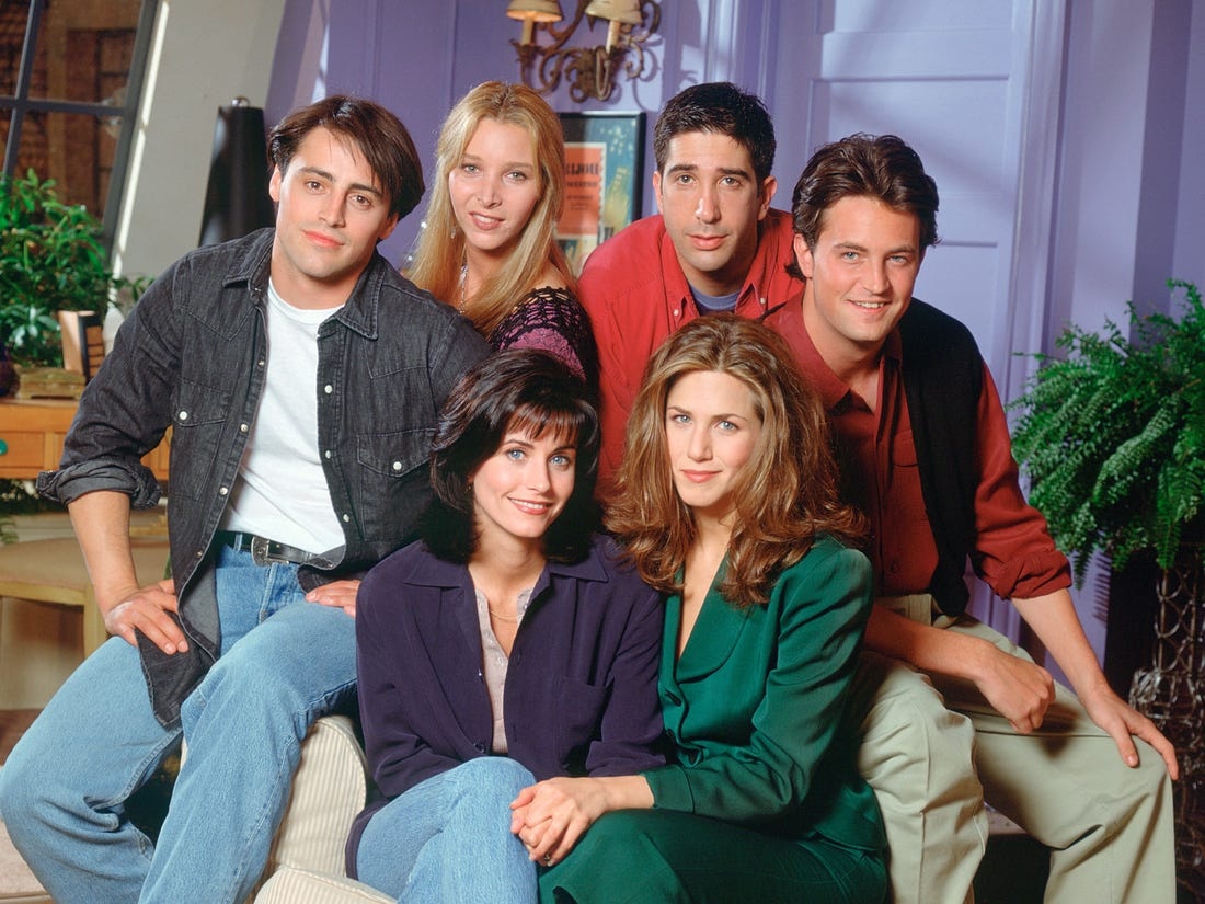 Lisa Kudrow sau 23 nam dong Friends anh 8