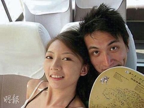 thi sinh hoa hau lo anh nong anh 12