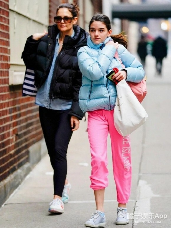 suri cruise ra dang thieu nu anh 9