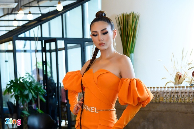 nguoi mau vo hoang yen anh 2