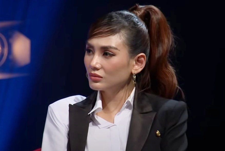 Vo Hoang Yen tung muon bo nghe vi bien co cach day 8 nam hinh anh