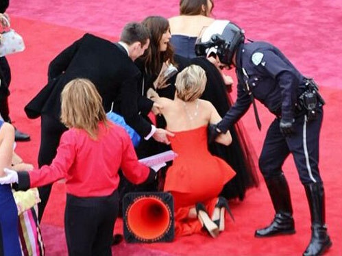 jennifer lawrence bi nga o ocsar 2013 anh 2