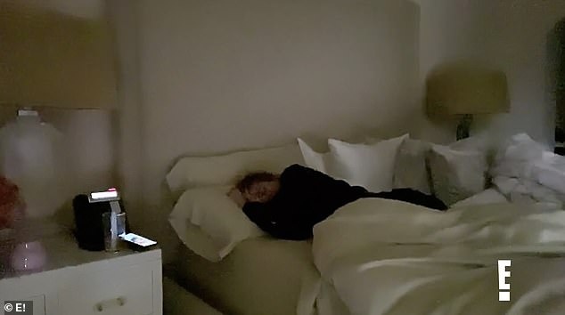 em gai kim duong tinh voi nCoV anh 1