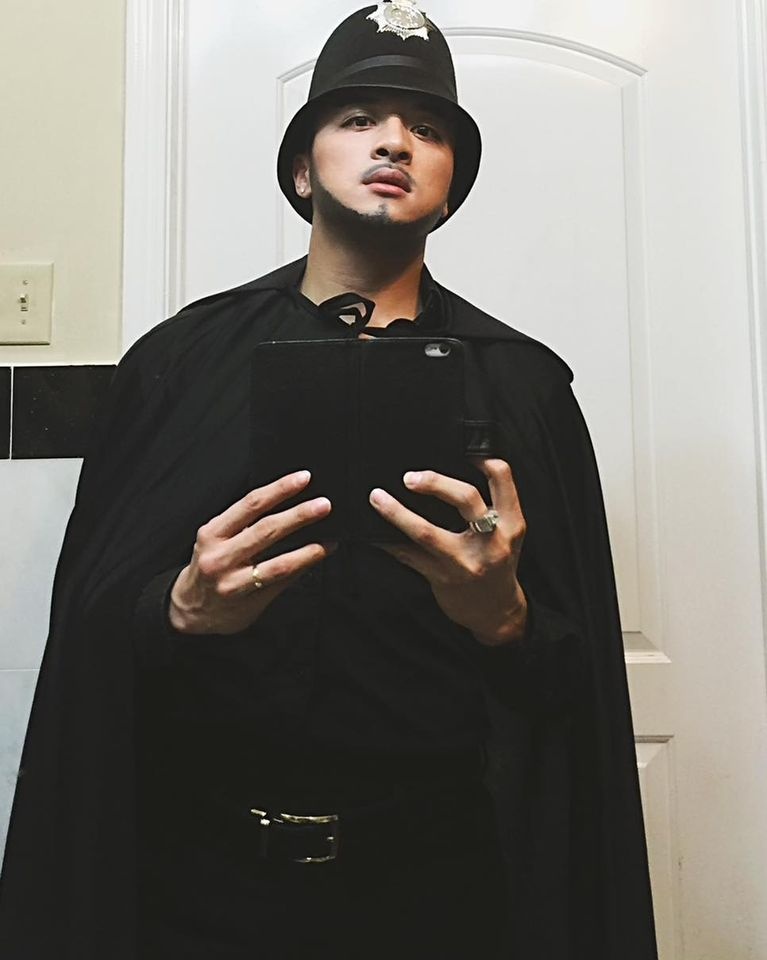 sao viet hoa trang halloween anh 5