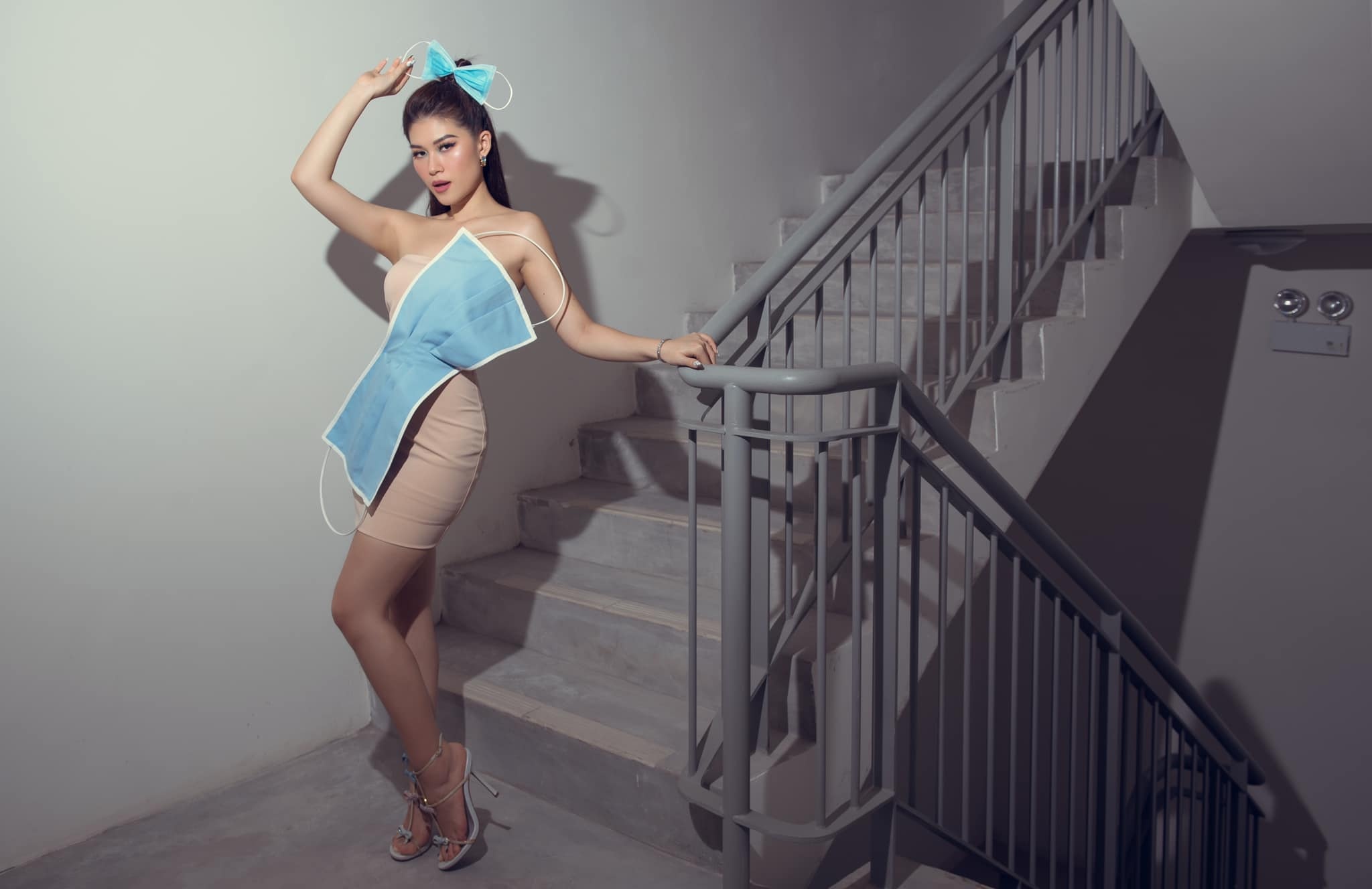 sao viet hoa trang halloween anh 4