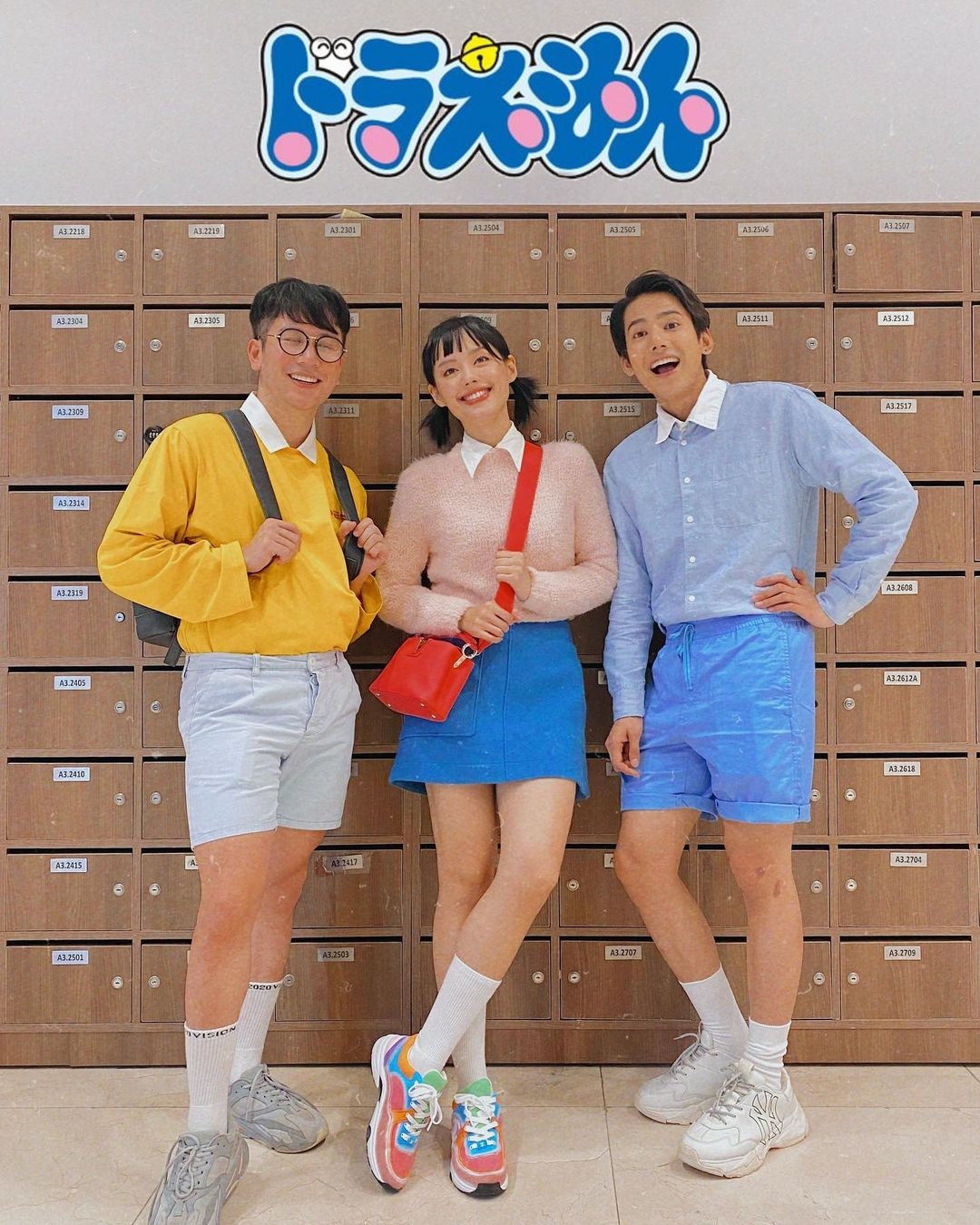 sao viet hoa trang halloween anh 11