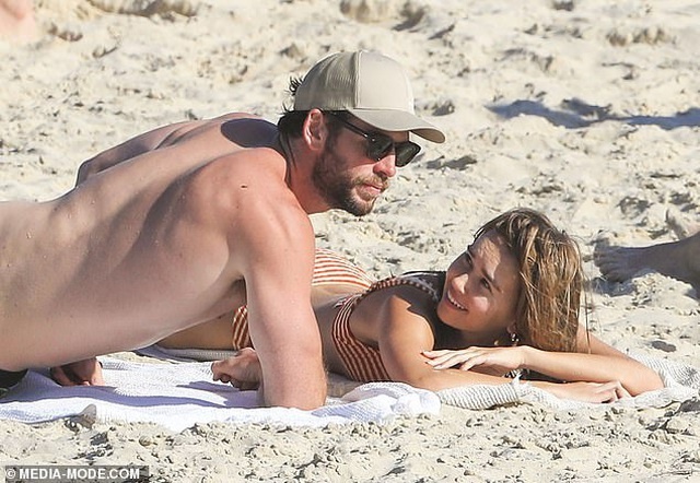 Liam Hemsworth quan quyt ban gai anh 2