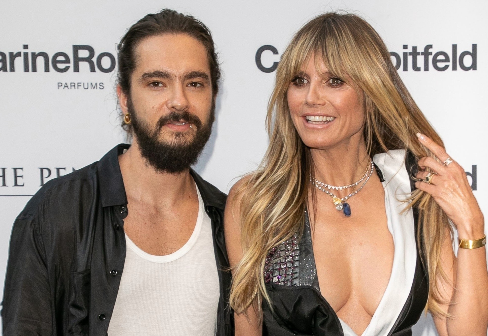 Heidi Klum bi chi trich vi dang video nhay cam hinh anh