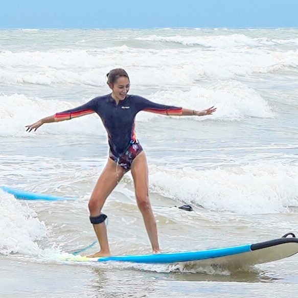 cuoc song doc than cua dien vien Bee Namthip anh 7