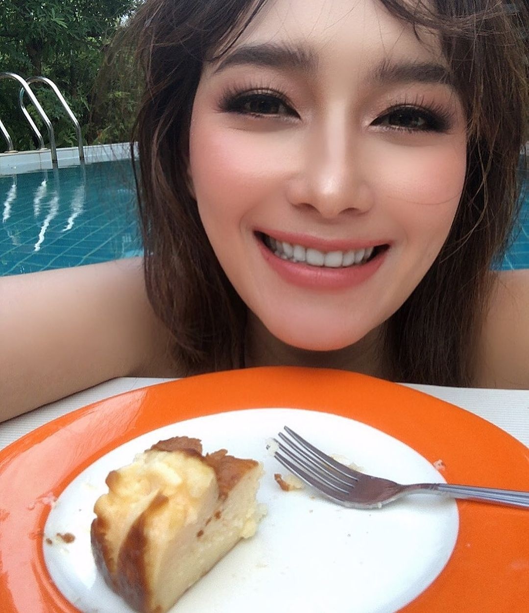 cuoc song doc than cua dien vien Bee Namthip anh 9