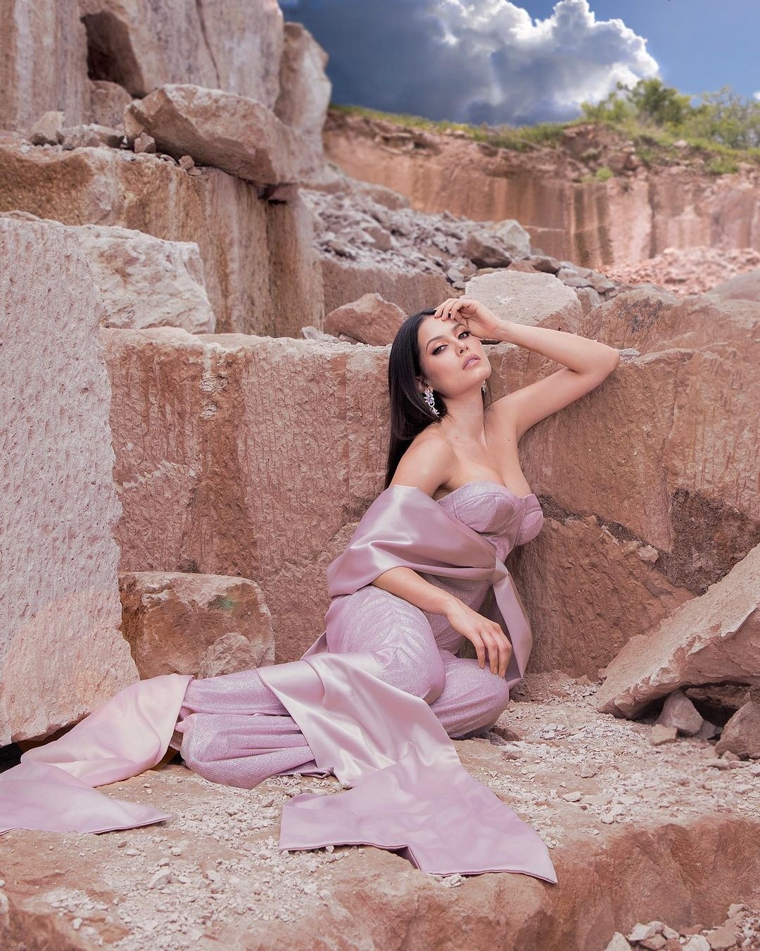 doi thu cua khanh van tai hoa hau hoan vu anh 6