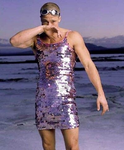 Brad Pitt mặc váy ảnh 6 Brad Pitt mac vay anh 6