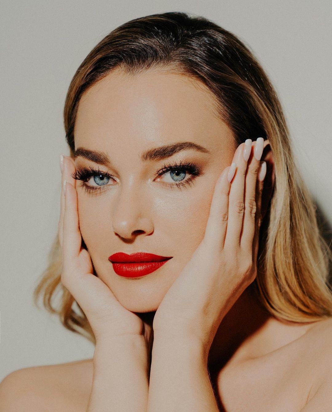 Khanh Van duoc du doan lot top 5 Hoa hau Hoan vu anh 13