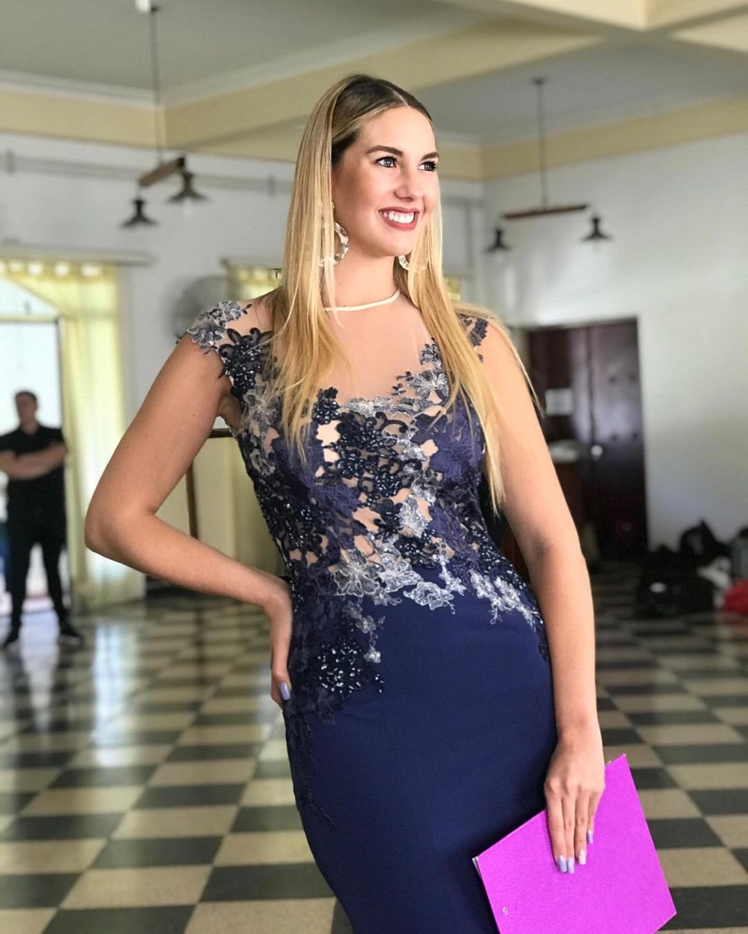 Hoa hậu Hoàn vũ Argentina bị chê giống chuyển giới ảnh 11 Hoa hau Hoan vu Argentina bi che giong chuyen gioi anh 11