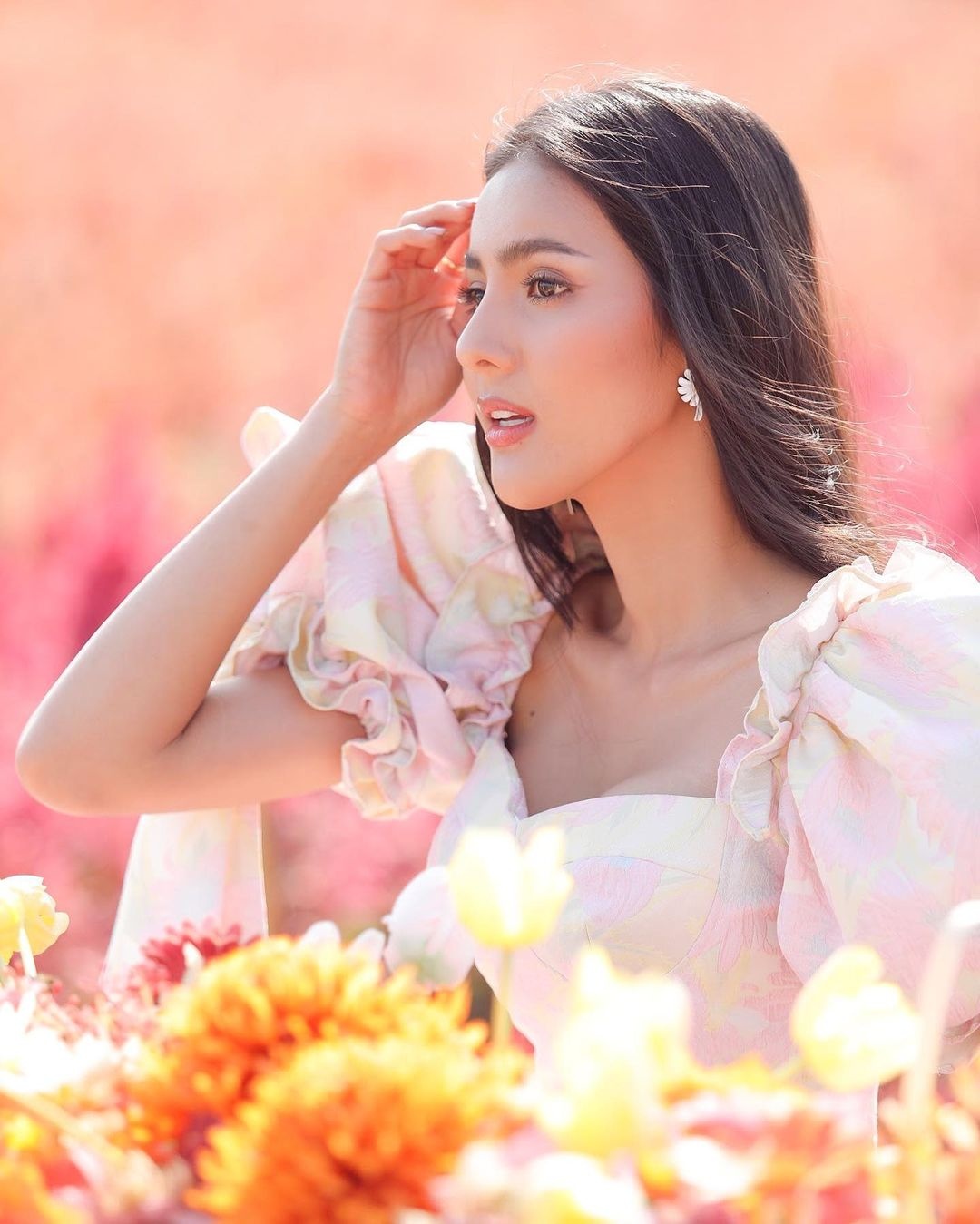 Nguoi mau 27 tuoi dang quang Hoa hau Thai Lan 2020 anh 9