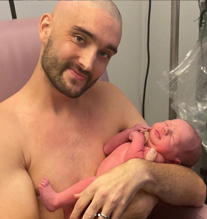 Tom Parker bi ung thu nao anh 2