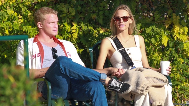 ban gai moi cua Cody Simpson anh 2