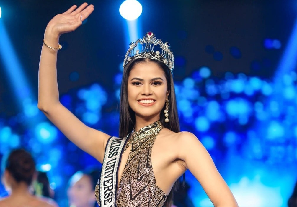 Co gai 23 tuoi dang quang Miss Universe Nepal 2020 hinh anh