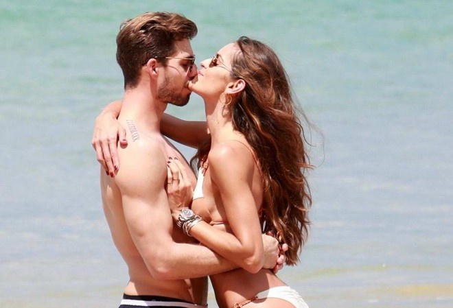 chuyen tinh cua sieu mau noi y va Kevin Trapp anh 12