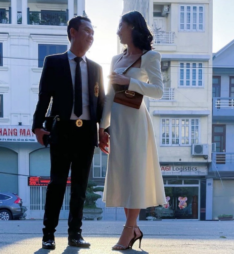 Chồng cũ Lệ Quyên hẹn hò Cẩm Đan ảnh 2 Chong cu Le Quyen hen ho Cam Dan anh 2