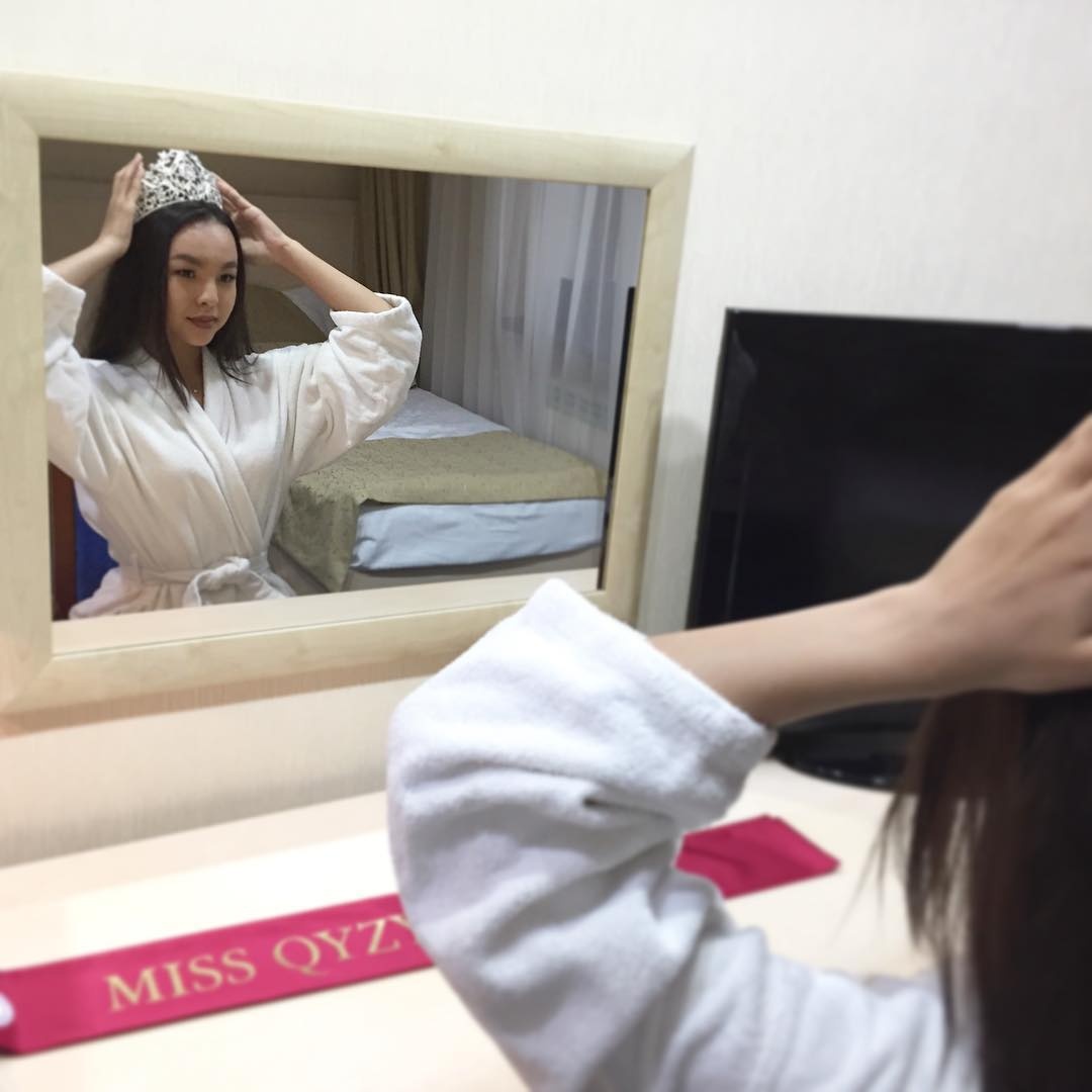 Hoa hau Kazakhstan 2020 anh 3