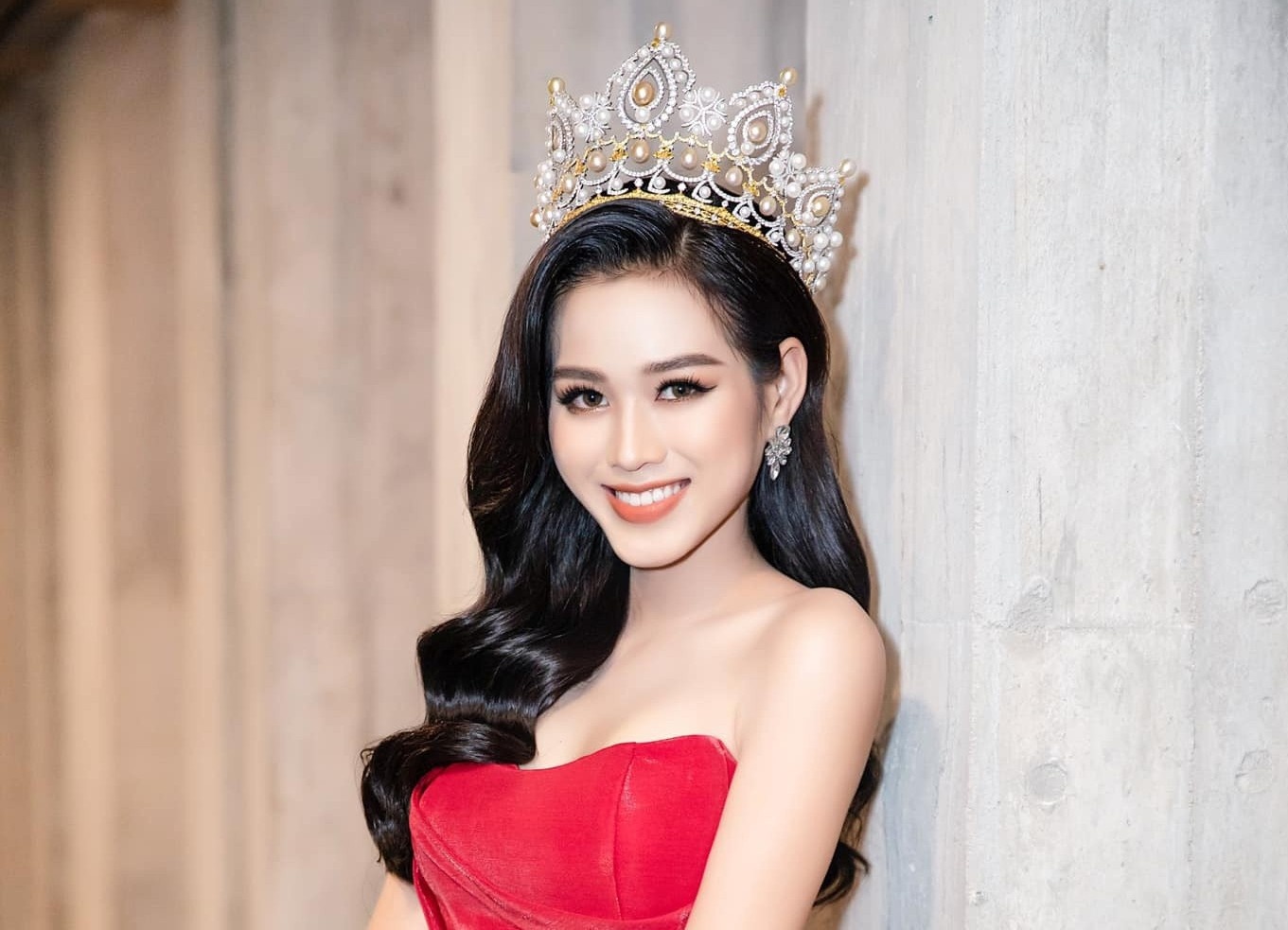 Do Thi Ha duoc du doan lot top 10 Hoa hau The gioi hinh anh