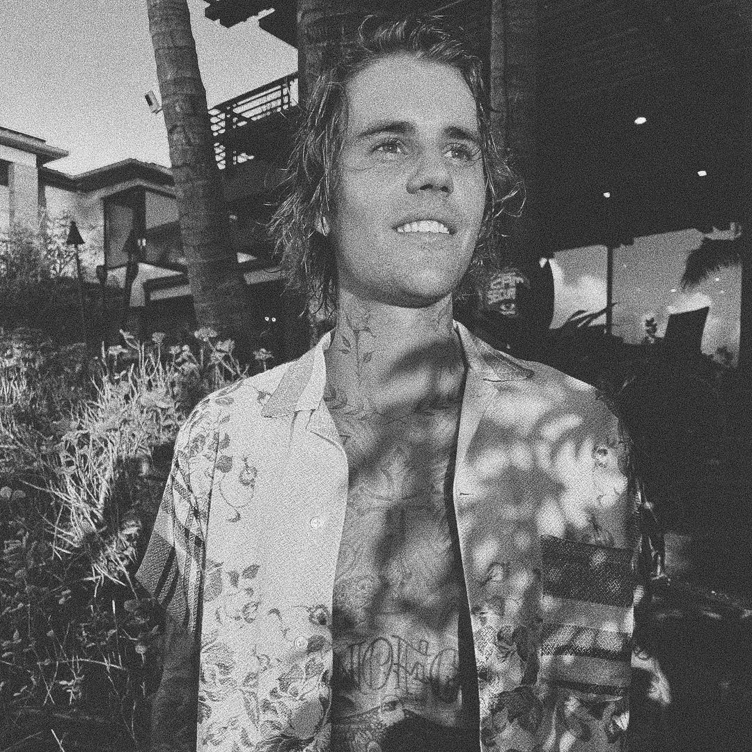 Vo chong Justin Bieber quan quyt nhau o Hawaii anh 8