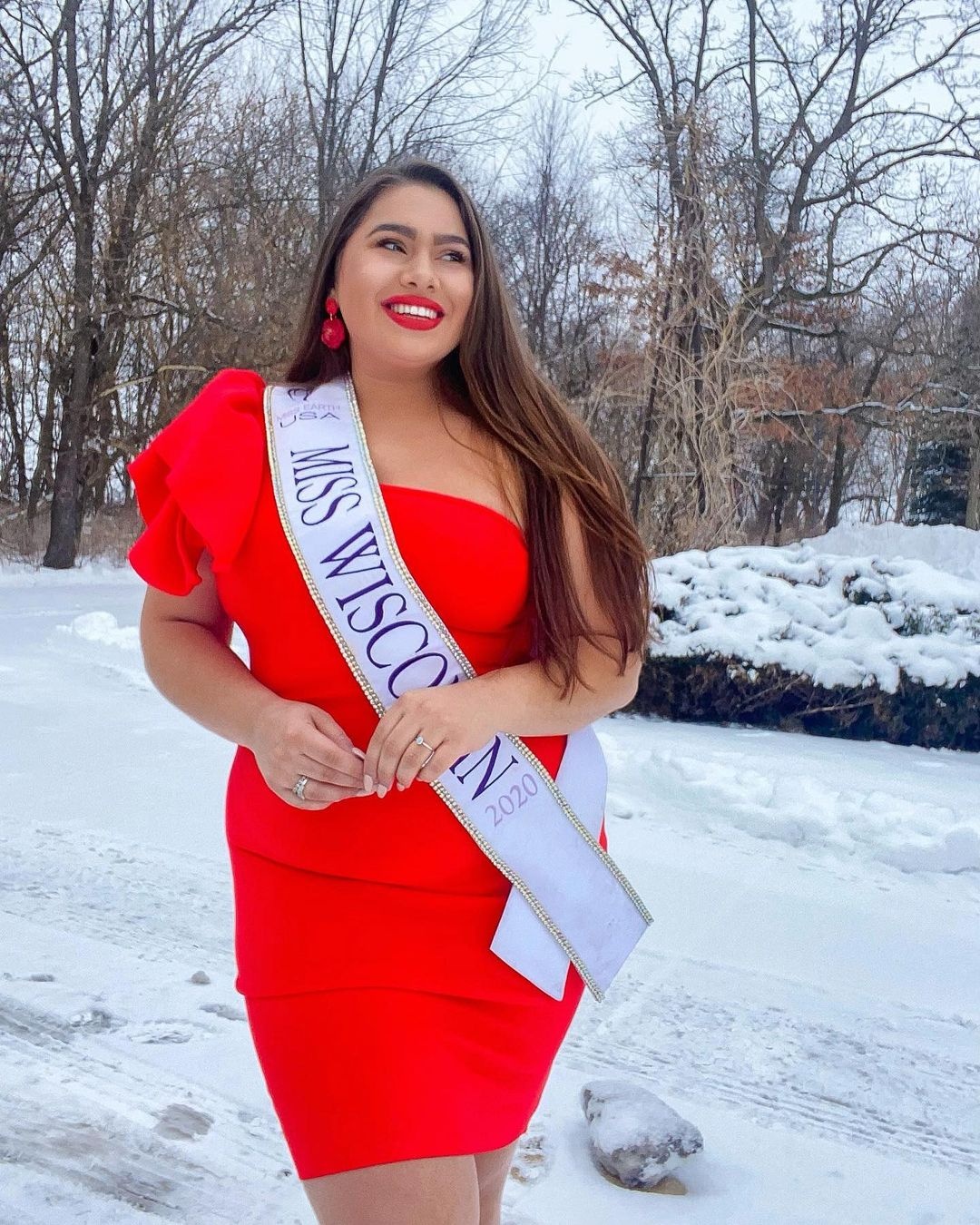 Co gai 100 kg thi Hoa hau My anh 5