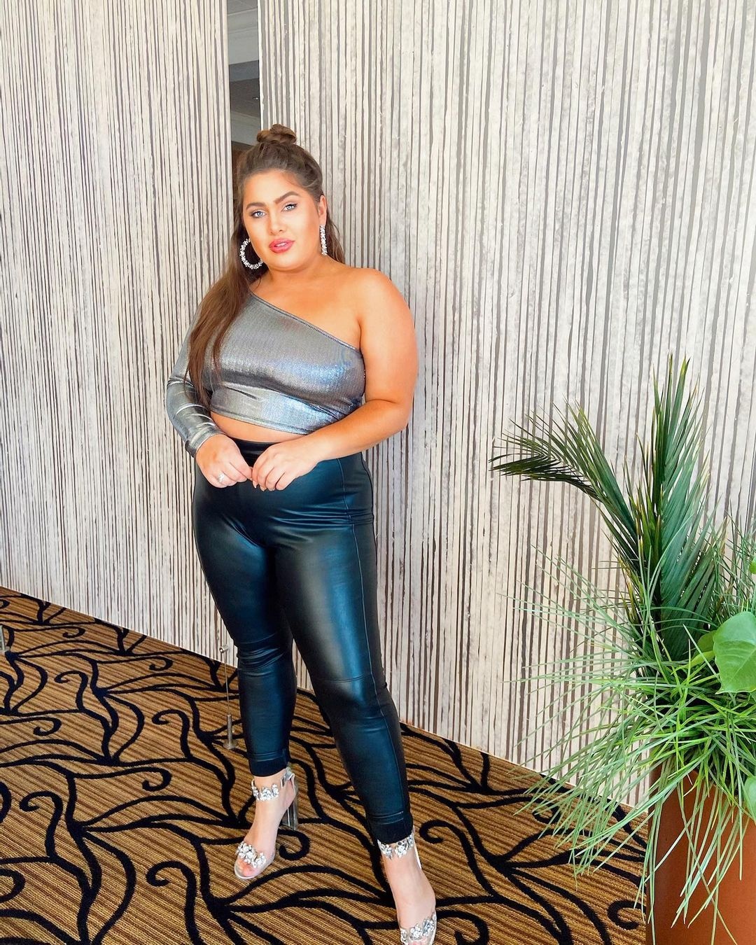 Co gai 100 kg thi Hoa hau My anh 10