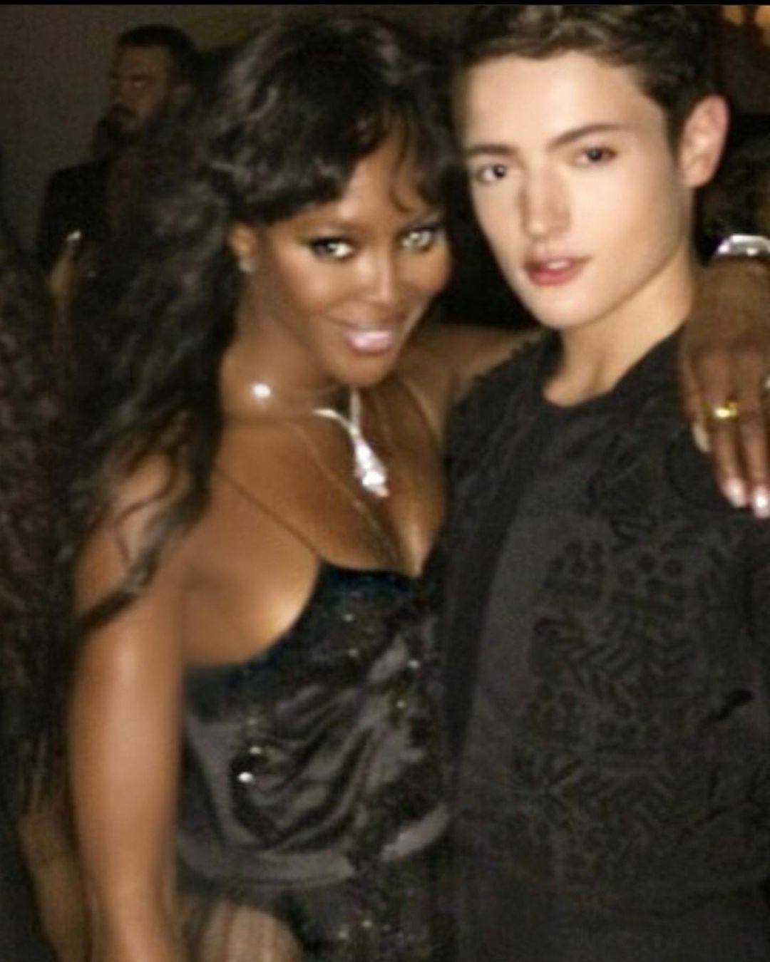 Naomi Campbell va Harry Brant anh 1