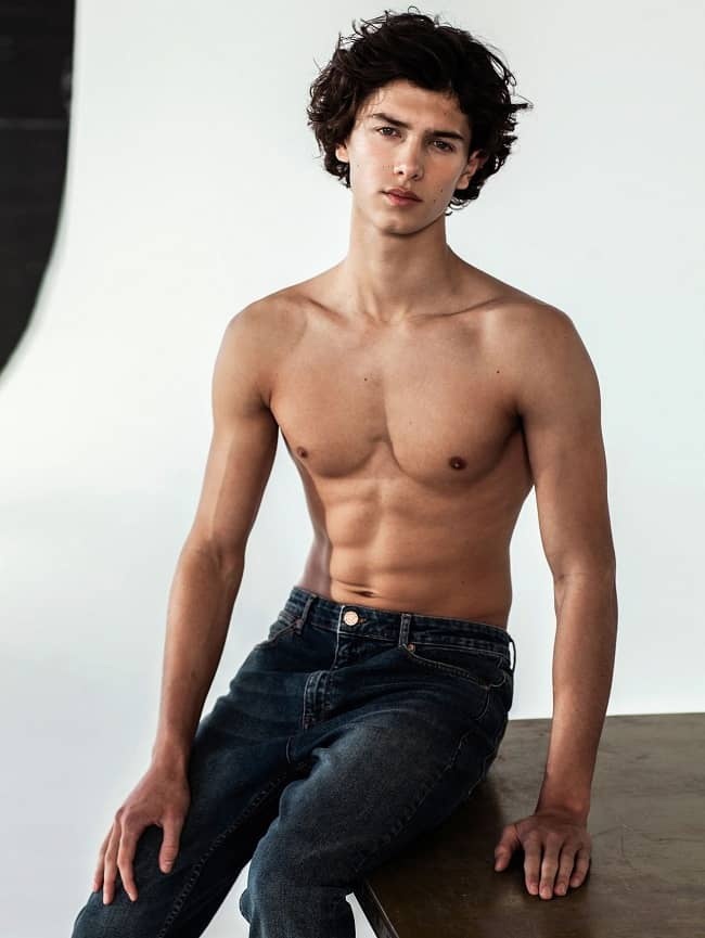 thành viên hoàng gia làm người mẫu ảnh 2 thanh vien hoang gia lam nguoi mau anh 2