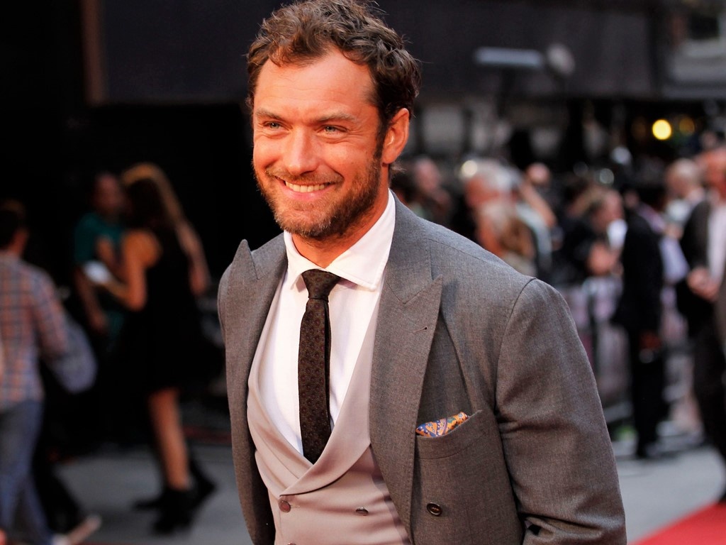 nguoi dan ong quyen ru nhat the gioi anh 1