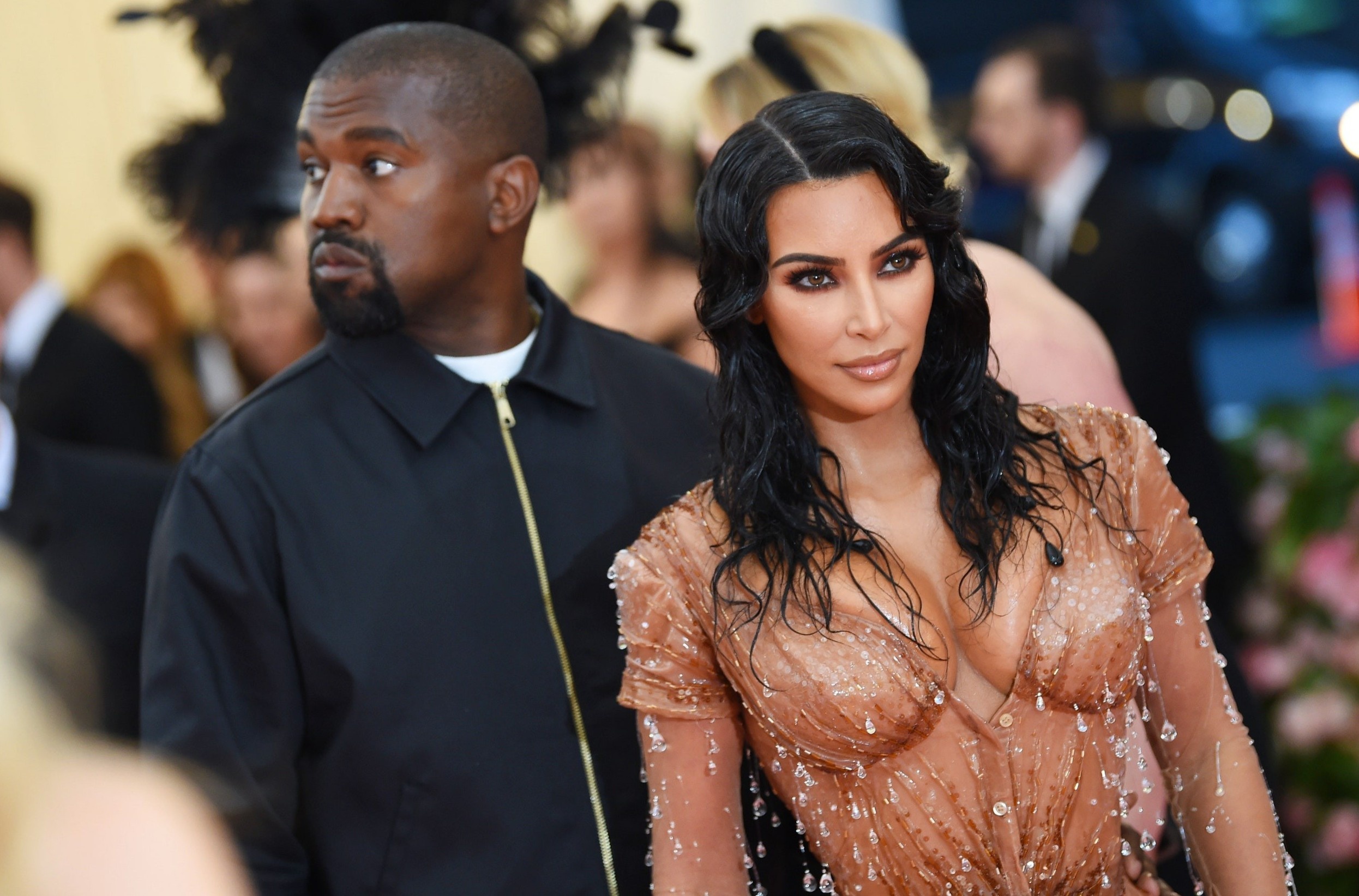 Kim Kardashian chua voi ly hon Kanye West hinh anh