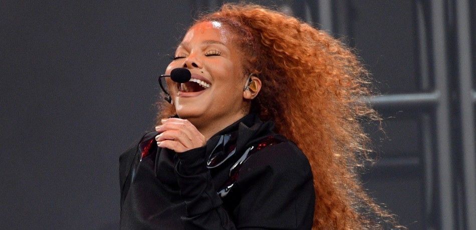 Janet Jackson lo nguc anh 4