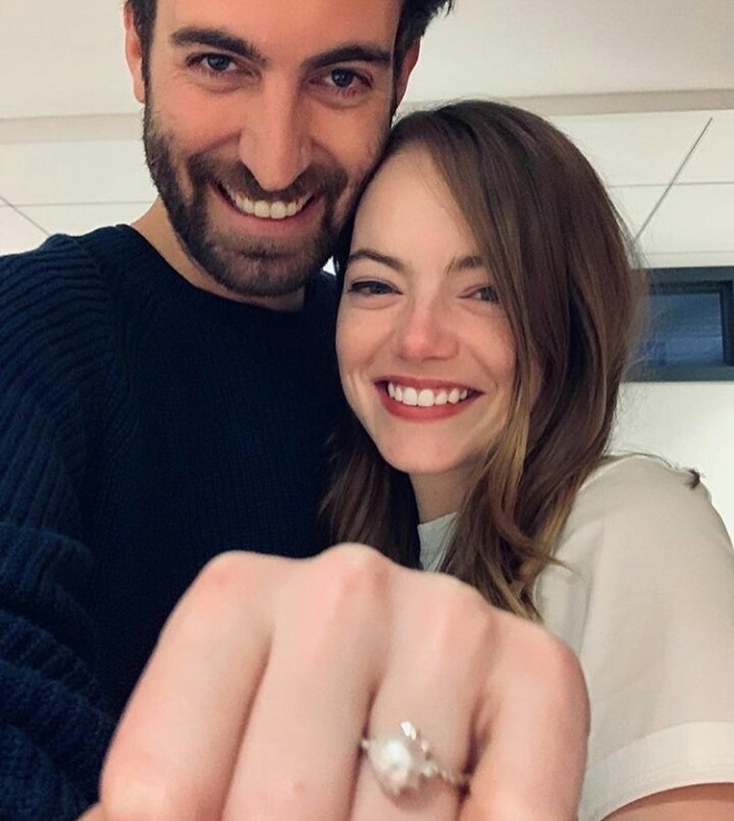 Emma Stone mang bầu ảnh 3 Emma Stone mang bau anh 3