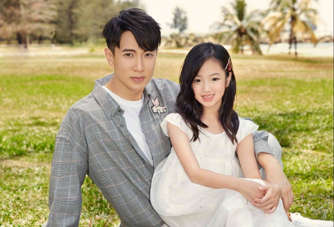 Con gai Ngo Ton choi dan cello truoc Quoc vuong Brunei hinh anh