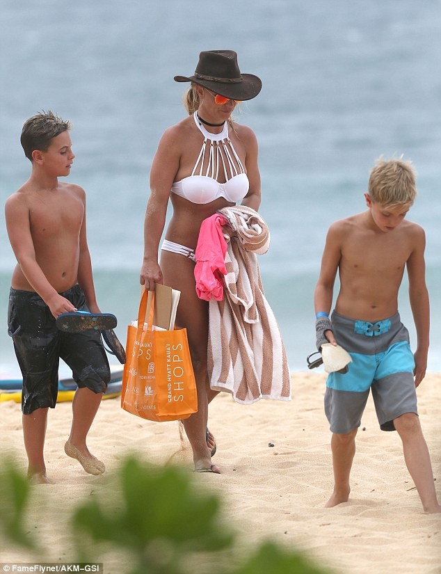 hai con trai cua Britney Spears anh 3