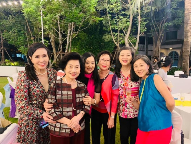 hoa hau hoan vu thai lan anh 8