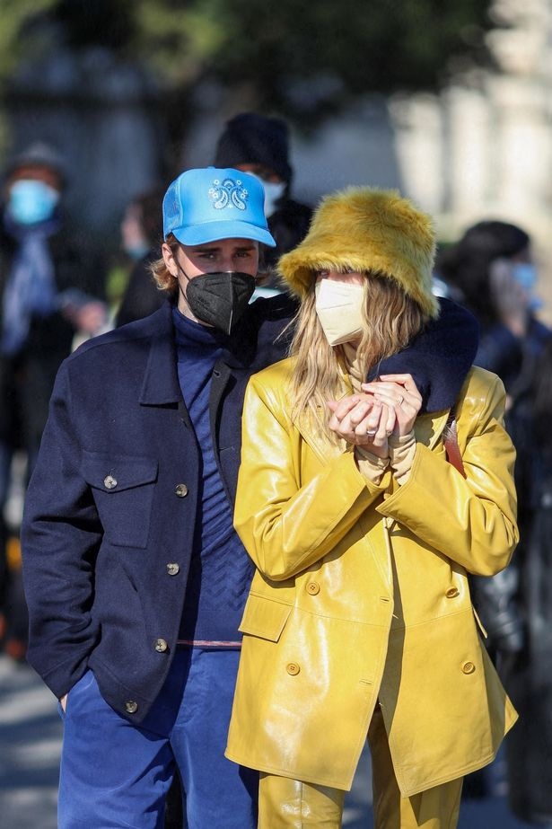 Justin Bieber đón sinh nhật bên vợ ảnh 3 Justin Bieber don sinh nhat ben vo anh 3