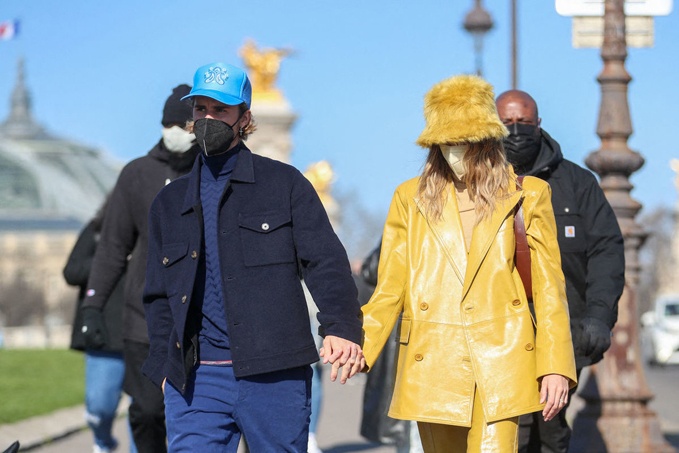 Justin Bieber don sinh nhat ben vo anh 1