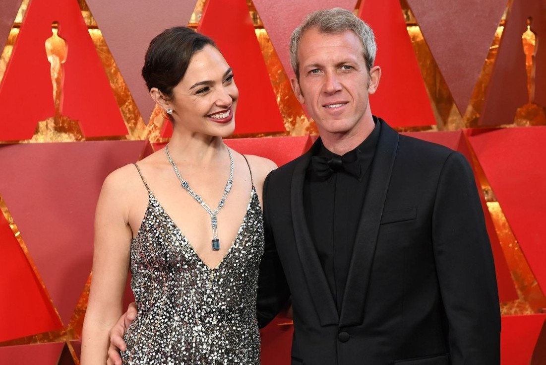 'Wonder Woman' Gal Gadot mang thai lan ba hinh anh