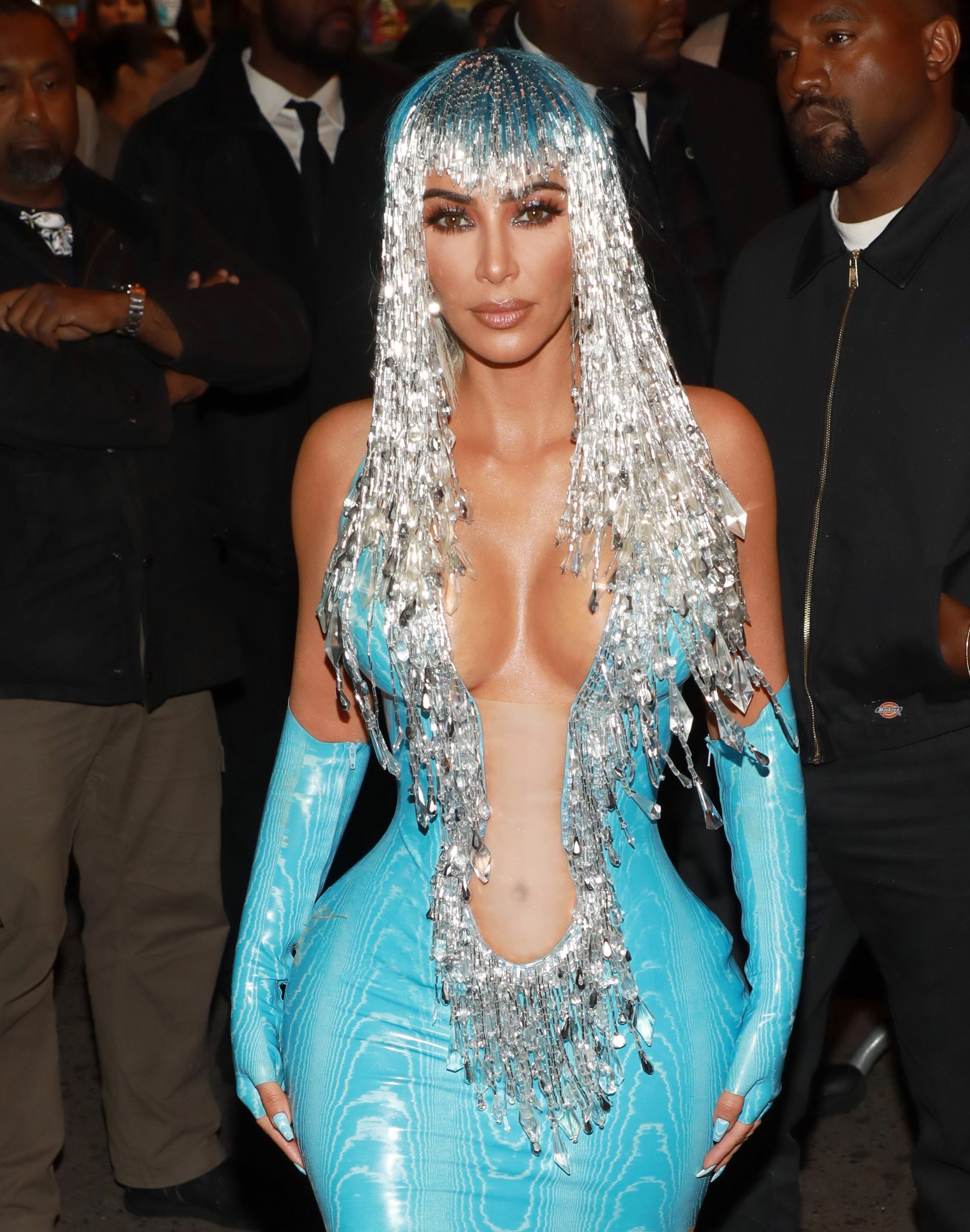 Kim Kardashian mac do bo sat anh 1