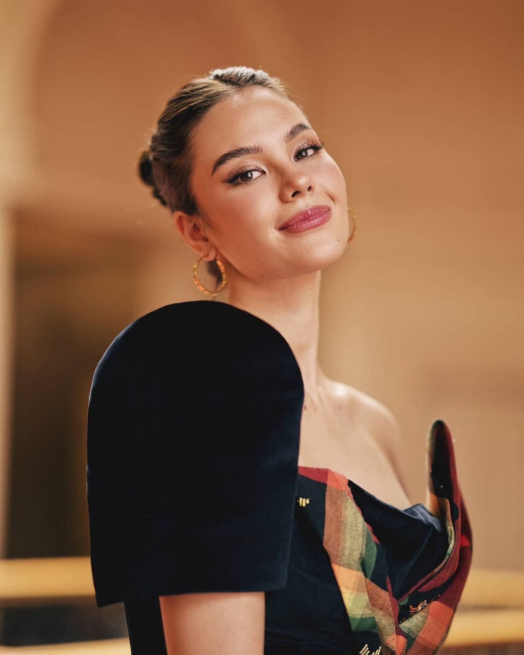 hoa hau hoan vu anh 19