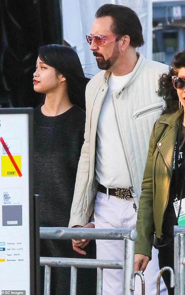 Nicolas Cage cuoi vo kem 30 tuoi anh 7