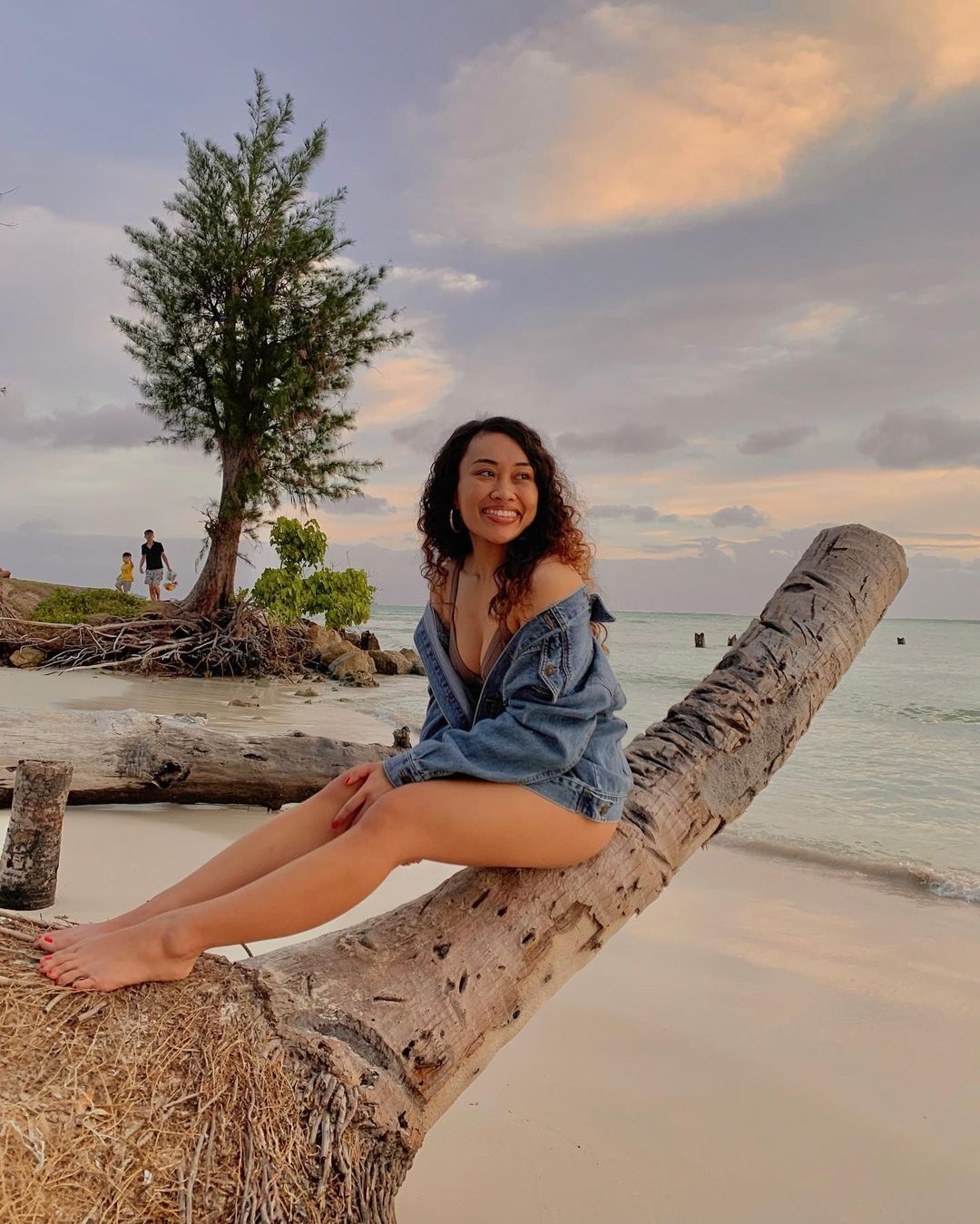 nhan sac hoa hau Marianas anh 6