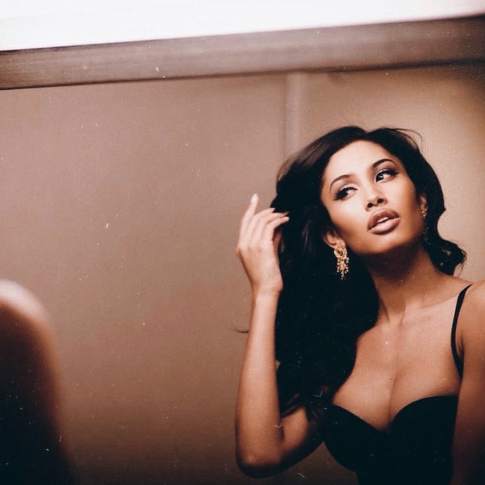 nguoi mau chuyen gioi chup anh ao tam anh 6